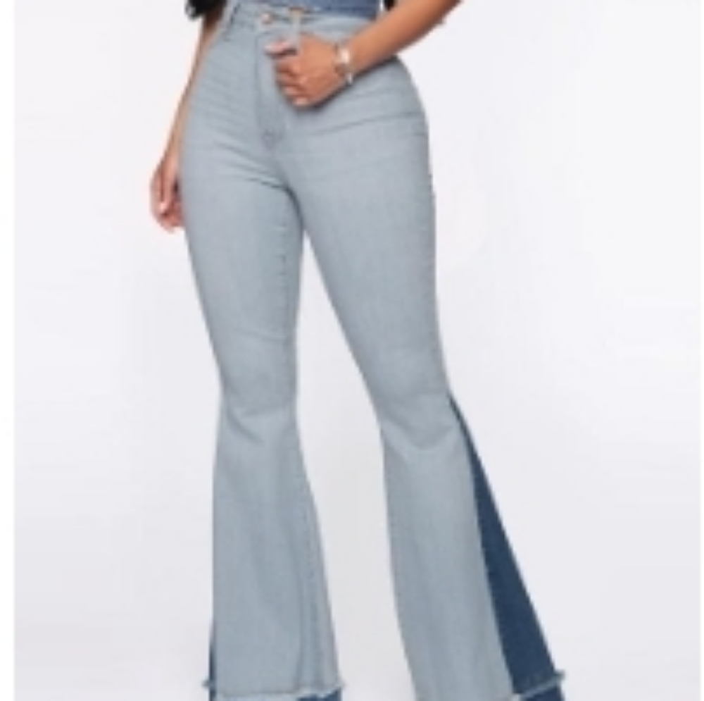 Colorblock Fringe Hem Flared Leg Jeans